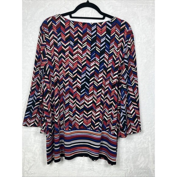 Chico's Women's Geometric Blouse Keyhole Cutout Multicolor Size 3 XL - Picture 6 of 7